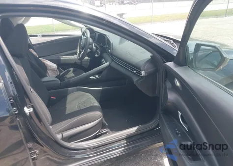 2021 Hyundai Elantra Se z USA, uszkodzony, nr VIN 5NPLL4AG8MH037152